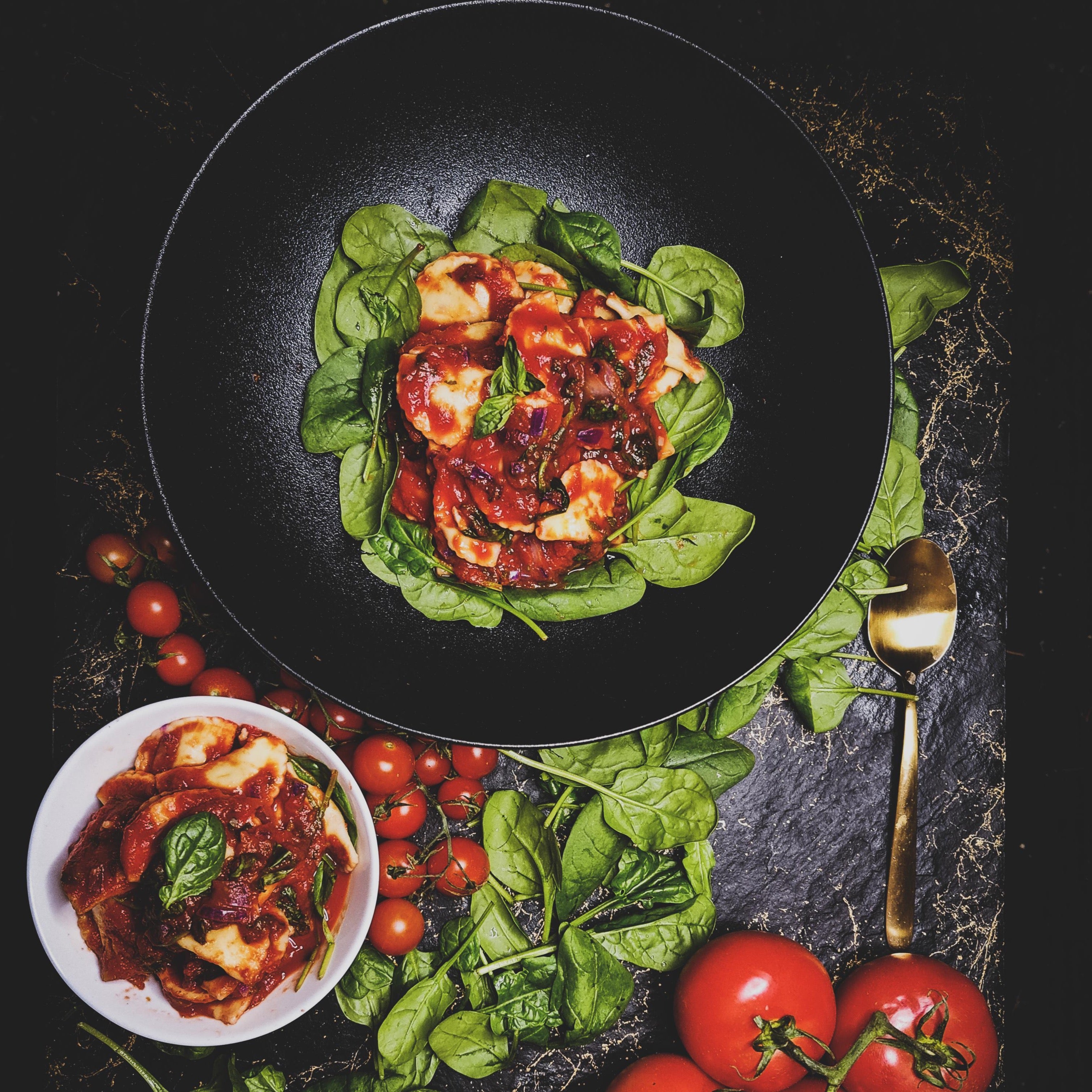 Spinach & Ricotta Ravioli with Sundried tomato sauce