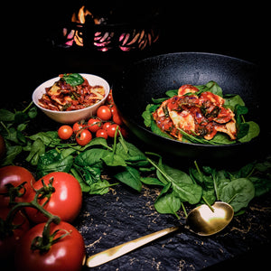 Spinach & Ricotta Ravioli with Sundried tomato sauce